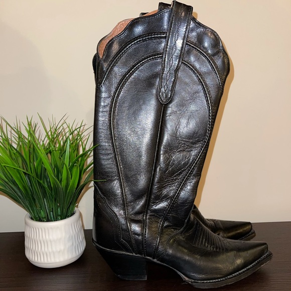 Nocona Shoes - Nocona 100 % Leather Woman’s Acento Boots Size 7